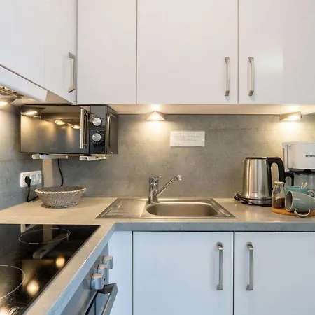 Ferienpark-heiligenhafen-haus-l-wohnung-03-10-hafenglueck *